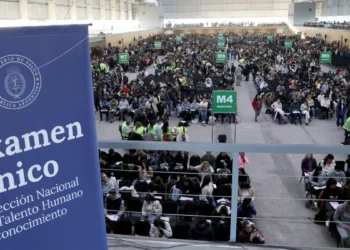 Examen de residencias: fraude y celulares.
