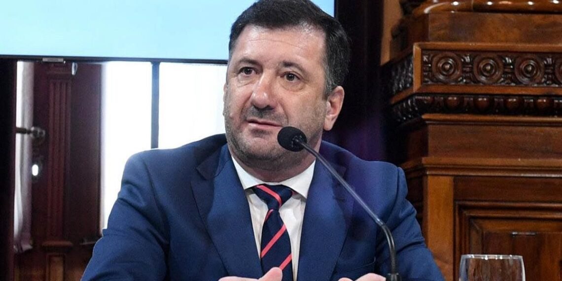 Kueider, exsenador detenido en Paraguay por lavado, será extraditado.
