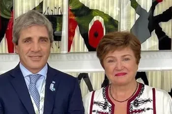 Milei se alinea con optimismo del FMI por repunte en 2025.