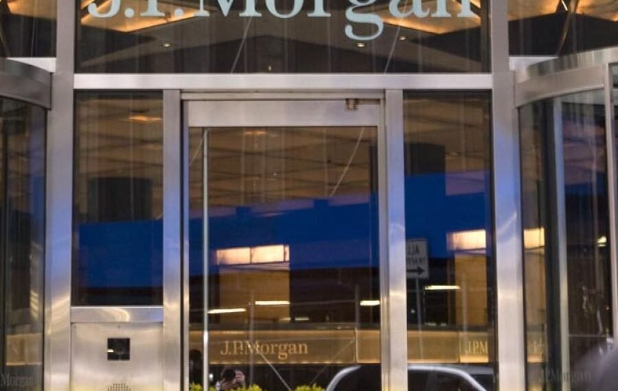 JP Morgan ve crecimiento del 5,5% y apoya rumbo de Milei.