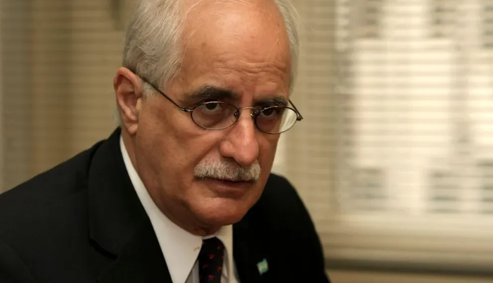 Taiana: Milei degrada la democracia argentina.