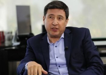 Arroyo cuestiona a Milei: Veto daña sistema discapacidad.