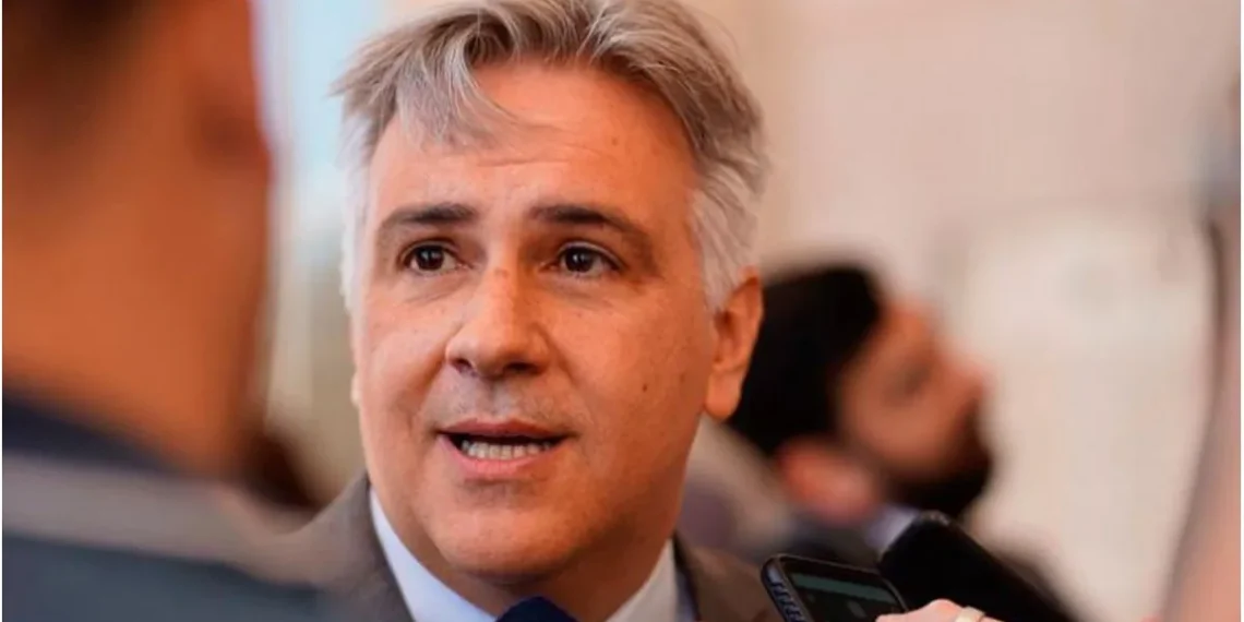 Martín Llaryora: Córdoba y su destacada jubilación mínima.