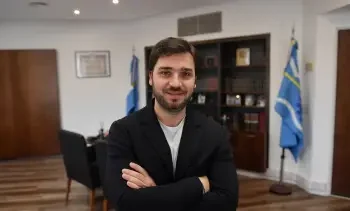 Pagos millonarios a publicidad digital: Gobernador Torres, en polémica en Chubut.