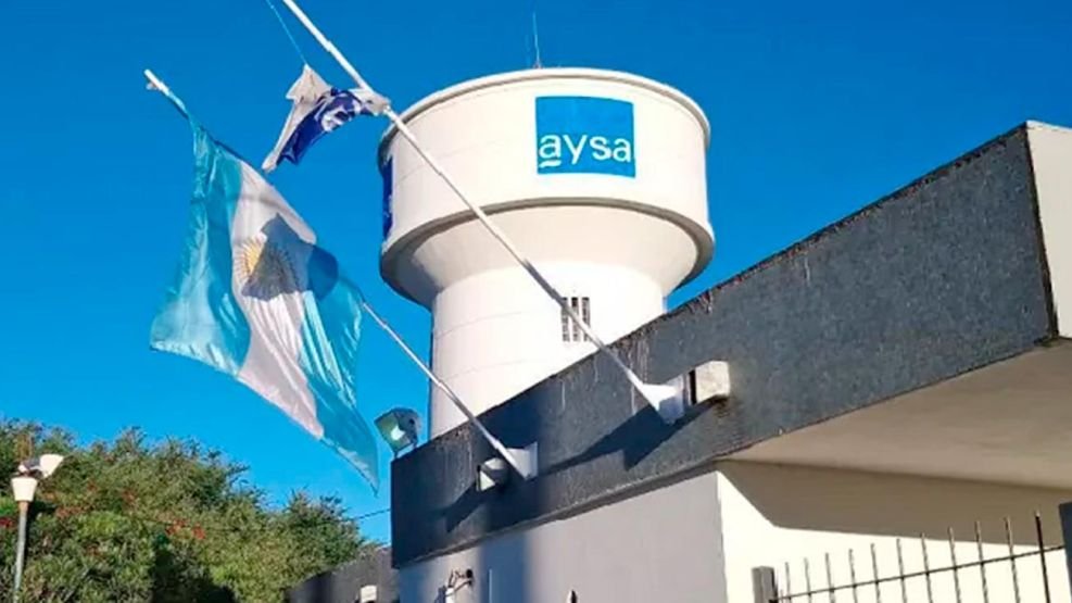 Hacia la privatización de AySA: Banco encargado de tasar acciones.