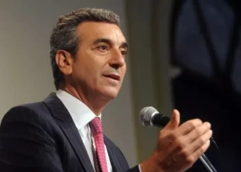 Randazzo advierte a Milei: “Mal y a hachazos” no se baja la inflación.