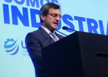 Nerviosismo empresarial: UIA y Consejo de Mayo en vilo