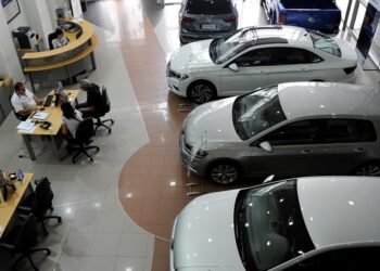Nuevas normas para registrar autos 0 km online.