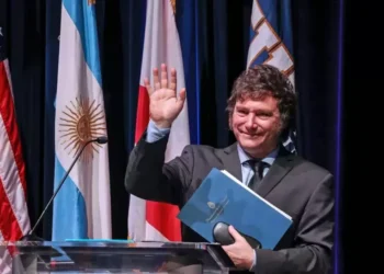 Milei: kirchnerismo “negoció con la narcodictadura de Hugo Chávez”.