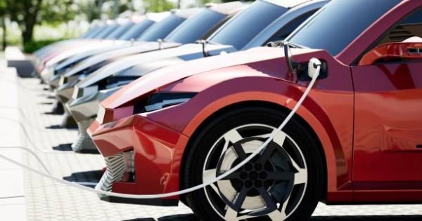 Sin arancel: Autos eléctricos e híbridos, cupo 2026.