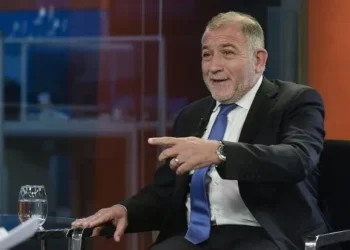 Luis Juez: “El esfuerzo no es para Grabois; no se premia al que no trabaja”.