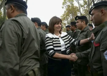 Violencia en Brasil: Ministerio de Seguridad de Bullrich en alerta.