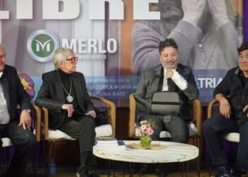 Conversatorio cristina libre en merlo