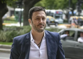 Petri enfocado en “acompañar” en su agenda legislativa.