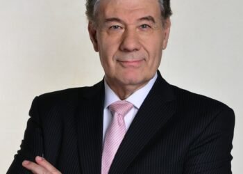 Duro ataque de VHM: Gobierno y JP Morgan
