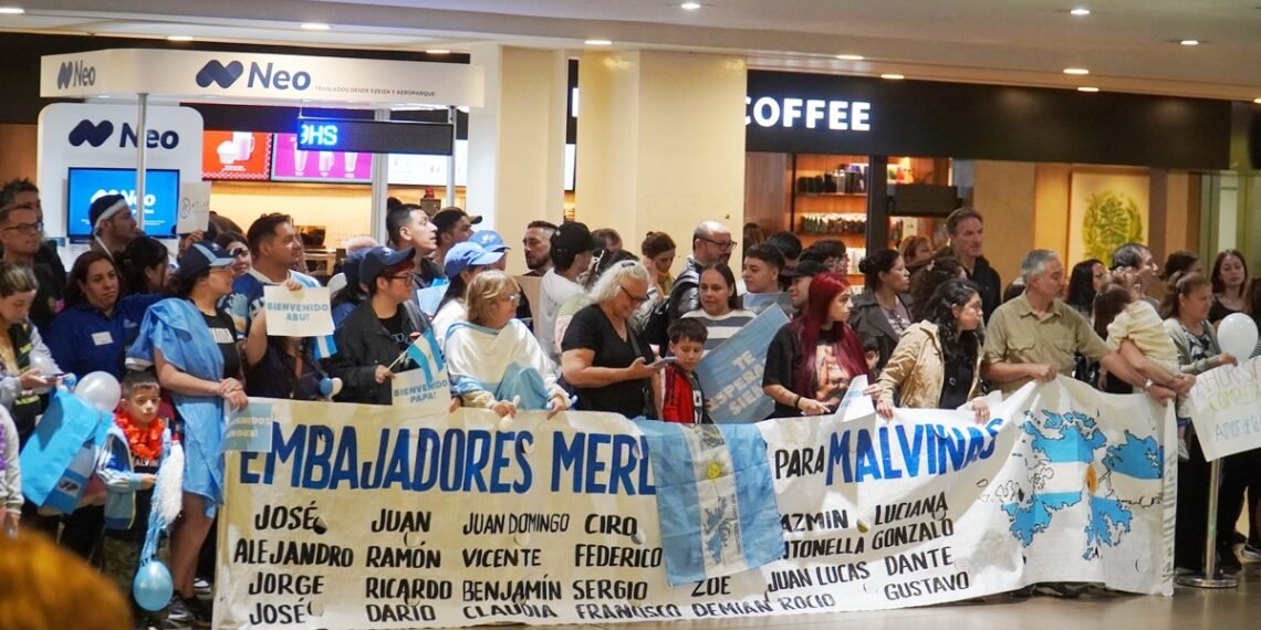 Los “embajadores merlenses por malvinas” Cumplieron el sueño de conocer las islas