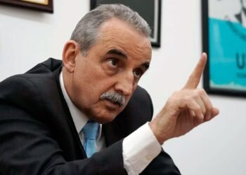 Moreno y Pichetto, duros con Milei.