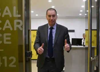 Santilli visita a Torres: La agenda principal: la crisis del fuego.