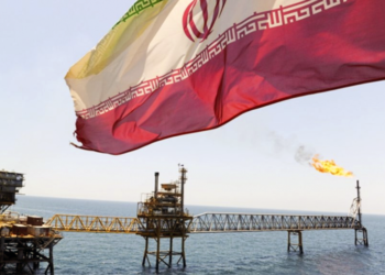 Declaraciones de Washington hacen caer 3% el precio del petróleo.