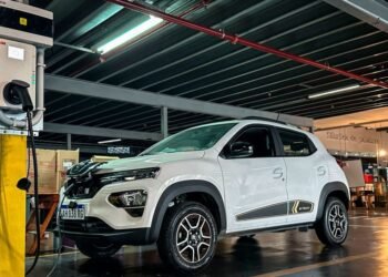 Gobierno reabre cupo: Autos eléctricos con arancel 0%.