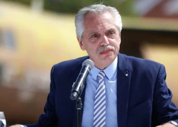 Fernández volvió y apuntó contra el gobierno de Milei.
