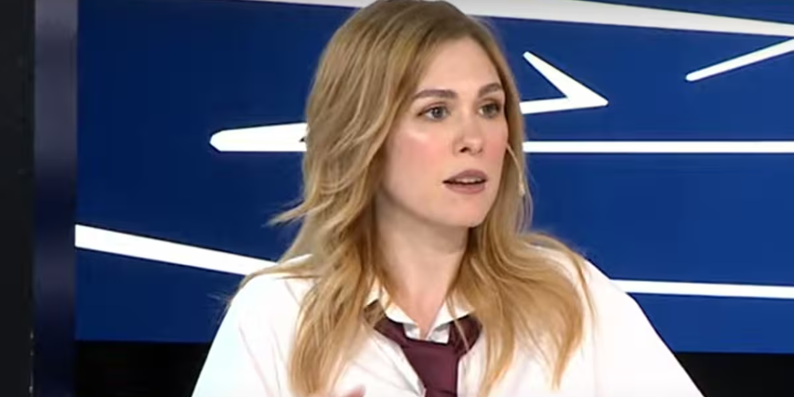 Crecen los pedidos de sanción contra Lilia Lemoine.