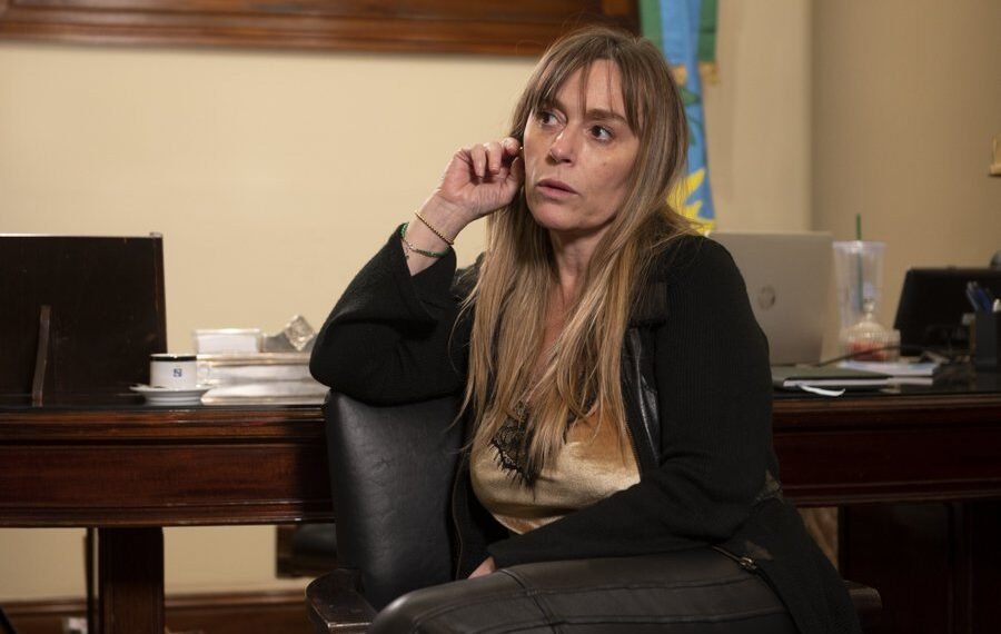 Tensión en el Congreso: Discusión entre Caputo y Di Tullio por ley clave.