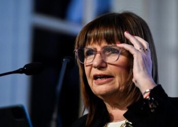 Sesiones extraordinarias: Bullrich calienta el debate con el Congreso.