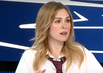 Crecen los pedidos de sanción contra Lilia Lemoine.