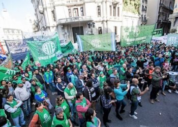 Fuerte advertencia gremial: ATE intima a la ANSES por paritarias y no descarta denunciar a sus directivos.