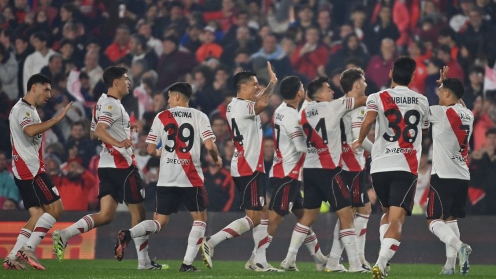 River Plate enfrenta a Bragantino en la Copa Sudamericana: horarios y transmisión