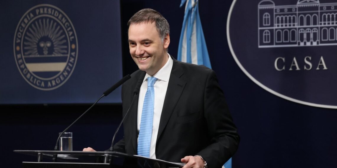 El oficialismo evita la interpelación de Adorni en el Congreso