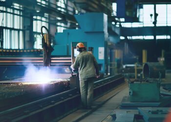 Metalúrgicos advierten sobre la grave crisis del sector y el riesgo para las comunidades productivas