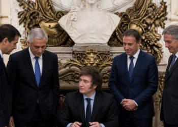 Javier Milei busca estabilizar su Gobierno mientras se inicia el Mundial 2026