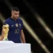 Mbappé reconoce a Messi como el mejor y se concentra en el Mundial