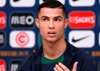 La inesperada reacción de Cristiano Ronaldo al ser consultado sobre Messi tras el partido Portugal-Uzbekistán
