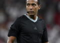 Omar Artan, el árbitro somalí, dirigirá la Supercopa de Europa entre PSG y Aston Villa