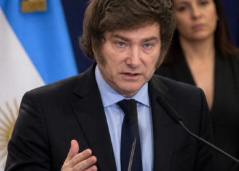 Aumento de transferencias no automáticas a las provincias bajo el gobierno de Milei