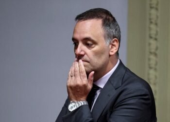 Cita en la Casa Rosada: Adorni convoca a senadores de La Libertad Avanza en medio de dudas