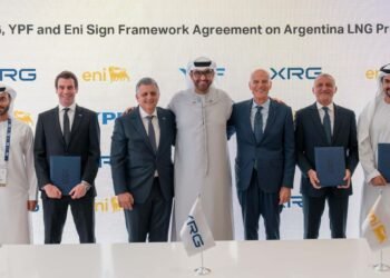YPF avanza en el megaproyecto de exportación de gas licuado argentino tras acuerdos con dos empresas