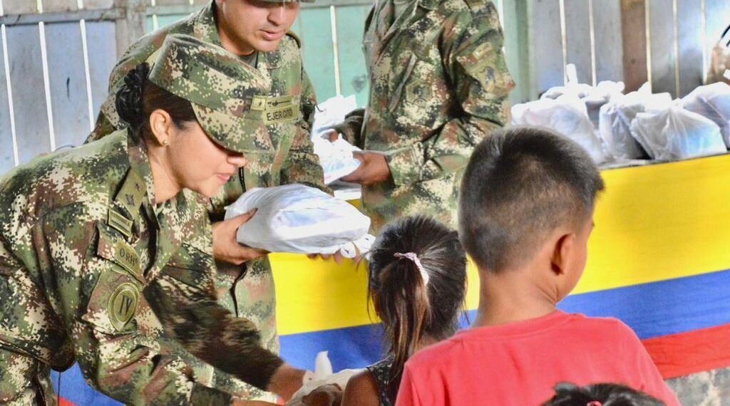 Una misión humanitaria argentina en Venezuela logró rescatar a dos menores entre los escombros gracias a un perro especializado