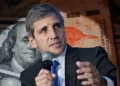 Bimonetarismo: el impacto de la circulación de pesos y dólares en el ahorro argentino