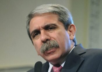 Aníbal Fernández se pronunció sobre la interna del PJ: apoyo a Kicillof y la necesidad de resolver diferencias en las PASO