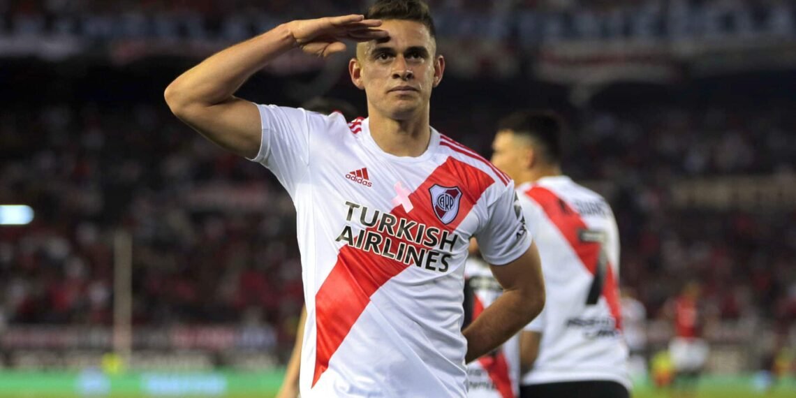 Santos Borré regresa a River y firma hasta 2029: “El Chacho es un ganador, eso fue clave para mi vuelta”