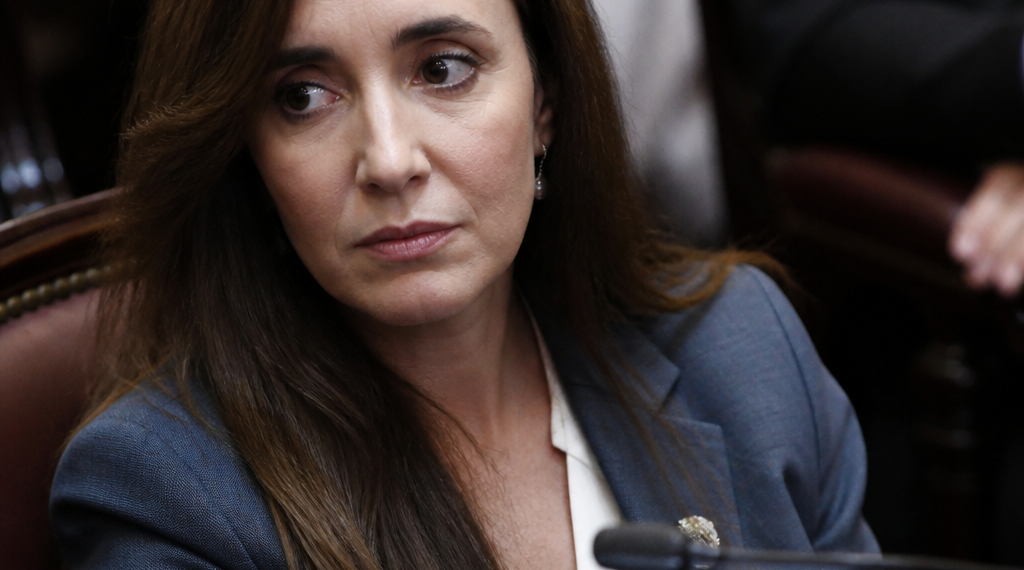 Villarruel destacó que el encuentro Inglaterra-Argentina ‘trasciende el fútbol’ y criticó a Karina Milei
