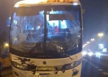 Ataque a disparos contra micros de hinchas de Tigre tras la victoria en Uruguay