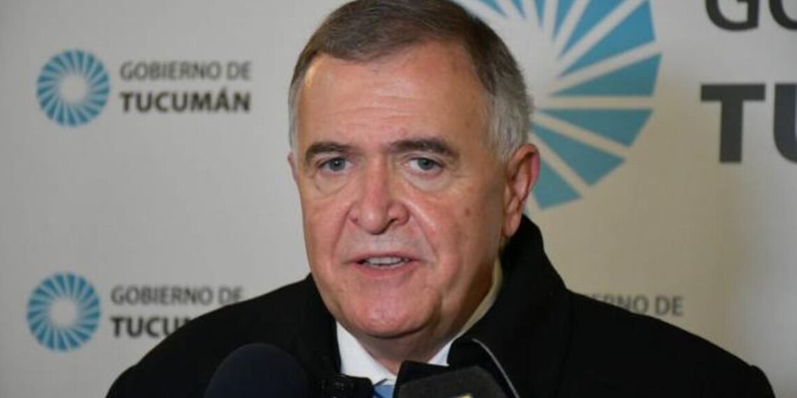 El gobernador de Tucumán recibió el alta tras una intervención quirúrgica de urgencia