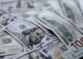 El dólar cerró julio con una baja semanal y el mercado mira la evolución cambiaria de los próximos meses