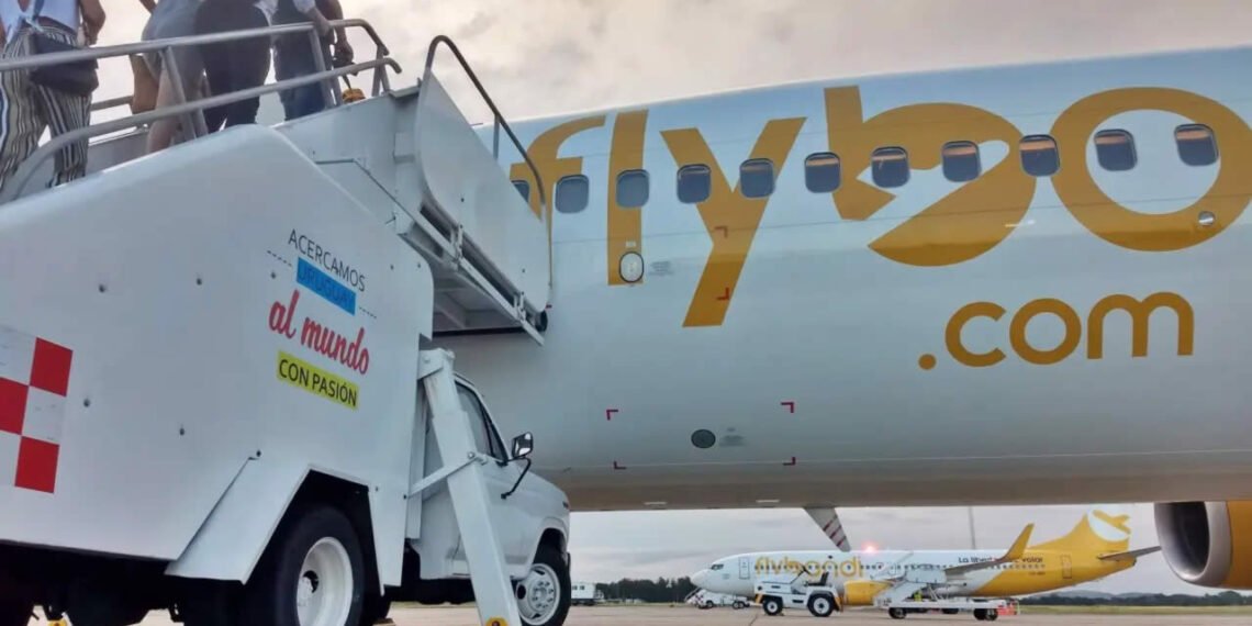 Flybondi presenta un plan de acción que le permite continuar operando tras una ola de cancelaciones