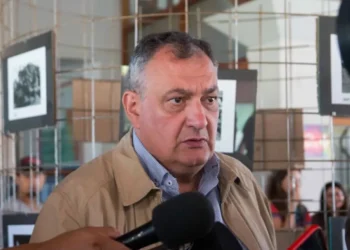 Milei nombra a un exintendente de Bariloche como vicepresidente de la Comisión Nacional de Energía Atómica